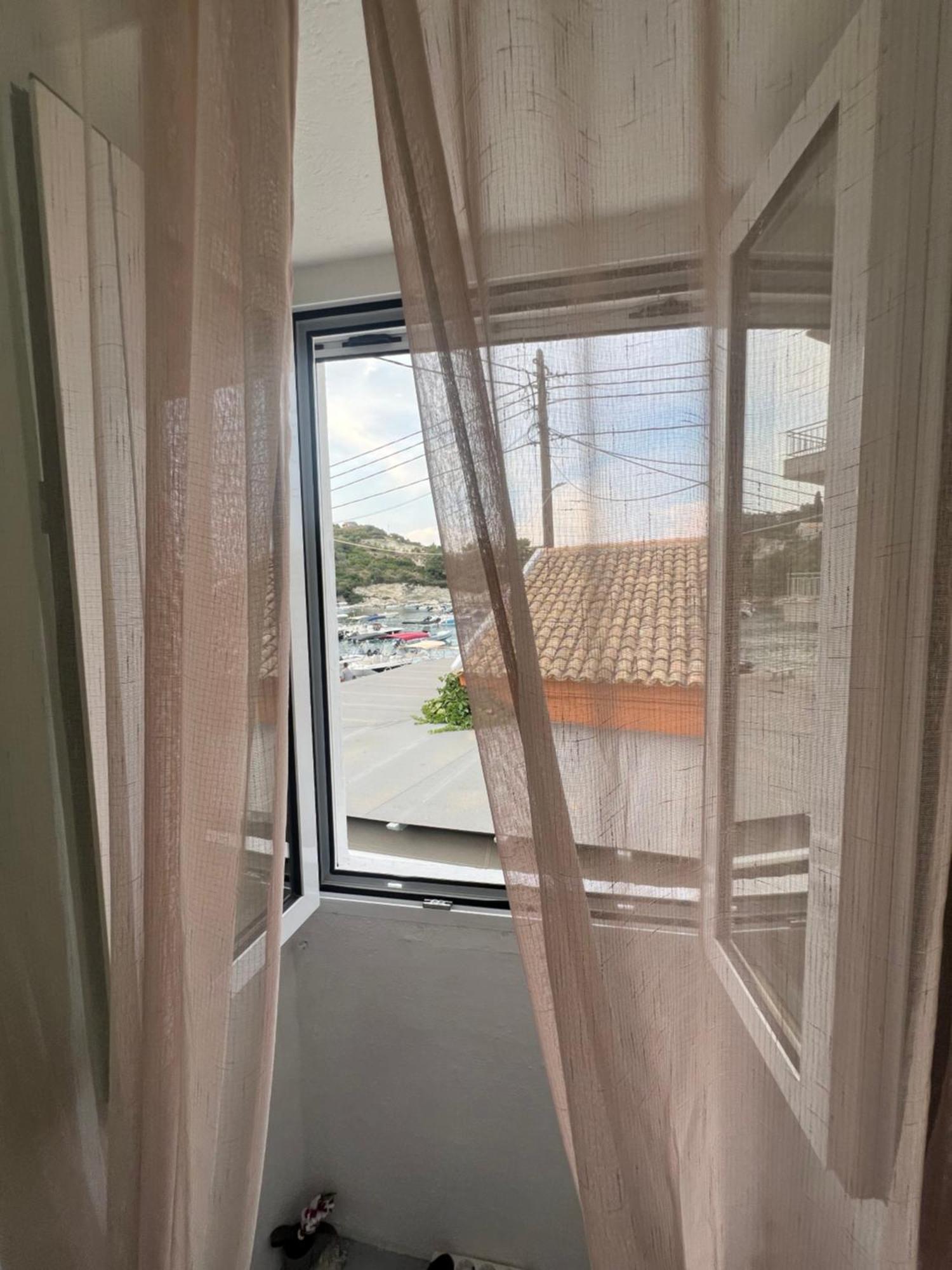 Tolos Budget Rooms Loggos Longósz Szoba fotó