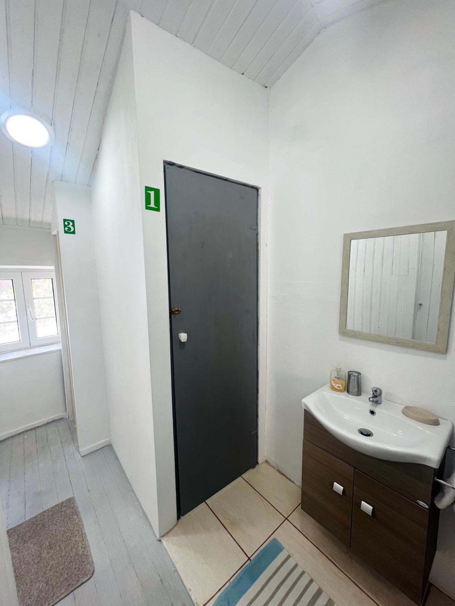 Tolos Budget Rooms Loggos Longósz Szoba fotó
